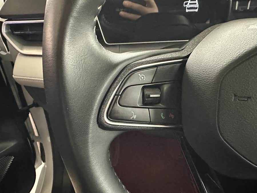 GEELY Binray 2023 car image #17