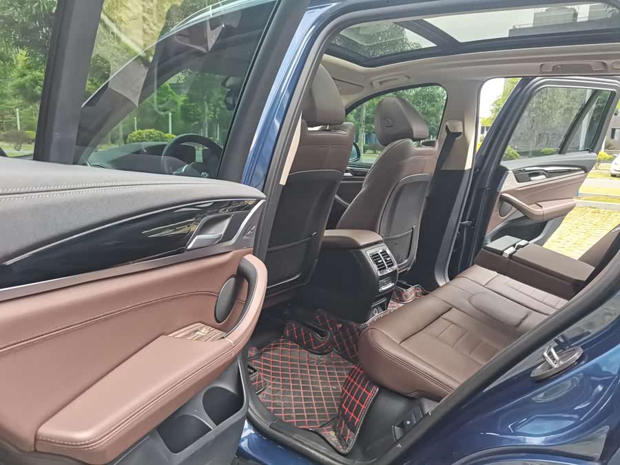 BMW X3 2019 изображение автомобиля #17