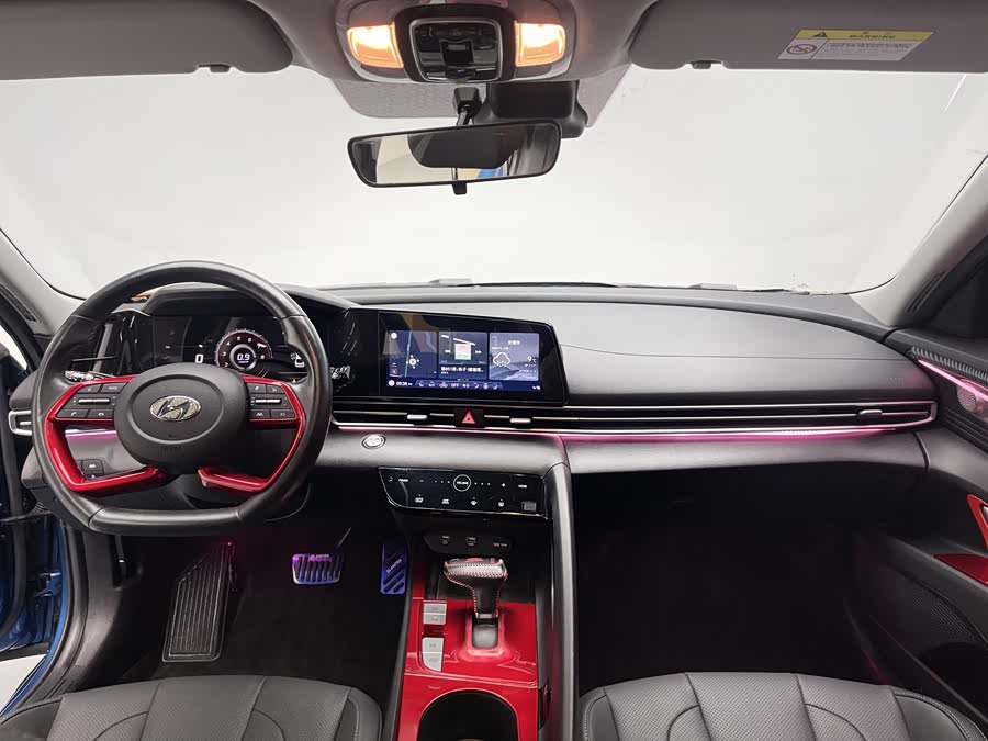 Hyundai Elantra 2021 immagine di auto #17