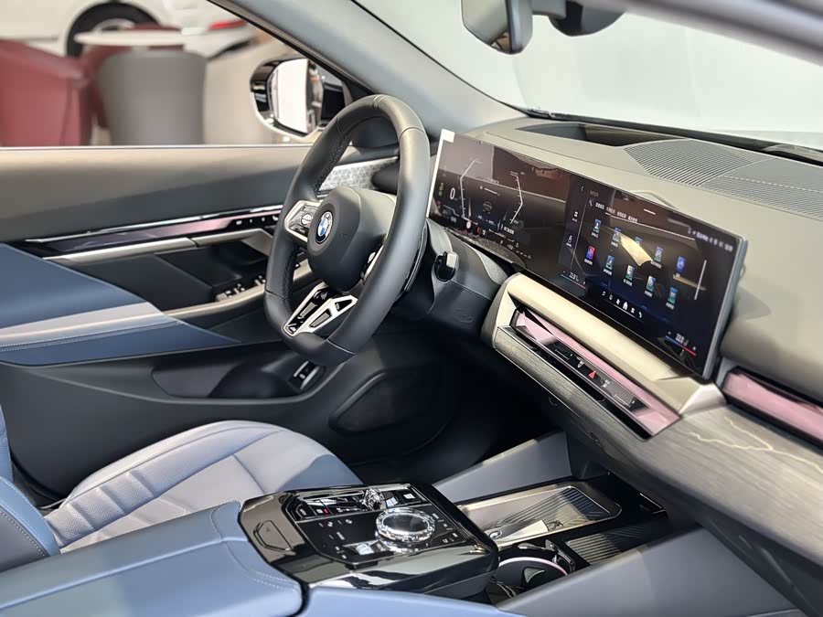 BMW 5 Series 2025 car image #17