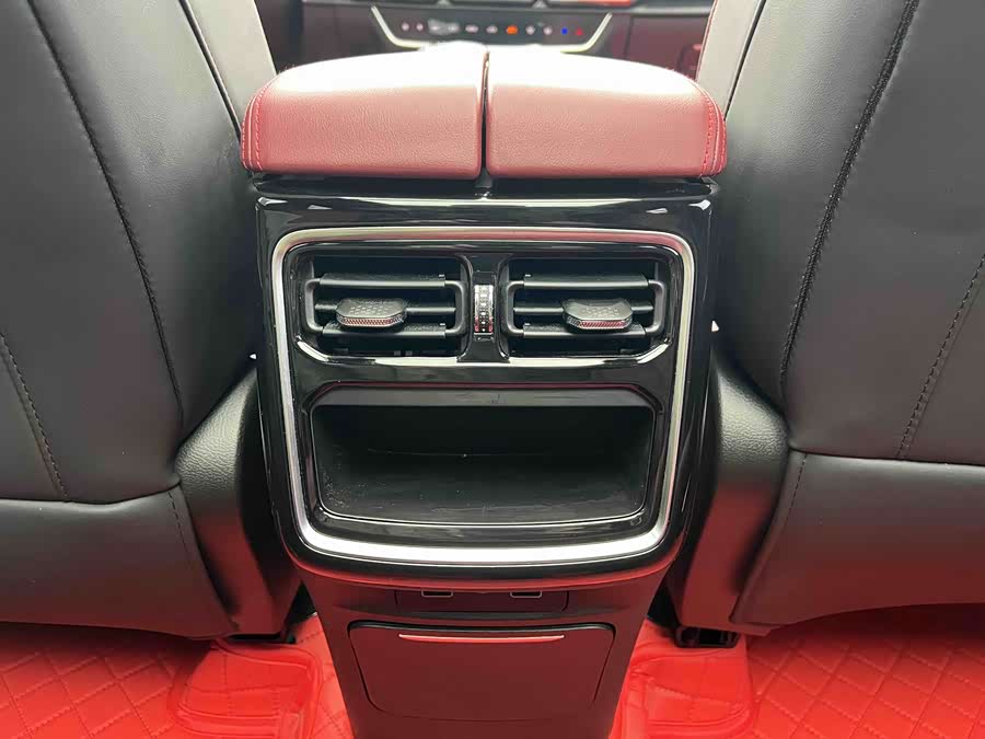 Jetour X70 PLUS 2023 car image #17
