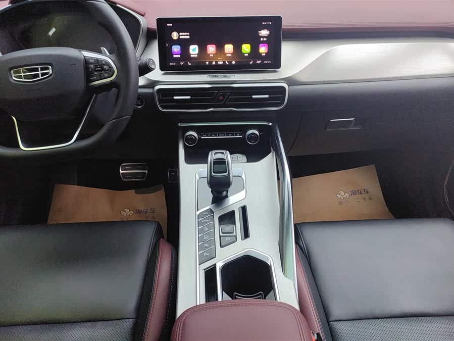 GEELY Coolray 2019 #17 GEELY Coolray 2019 car image #17