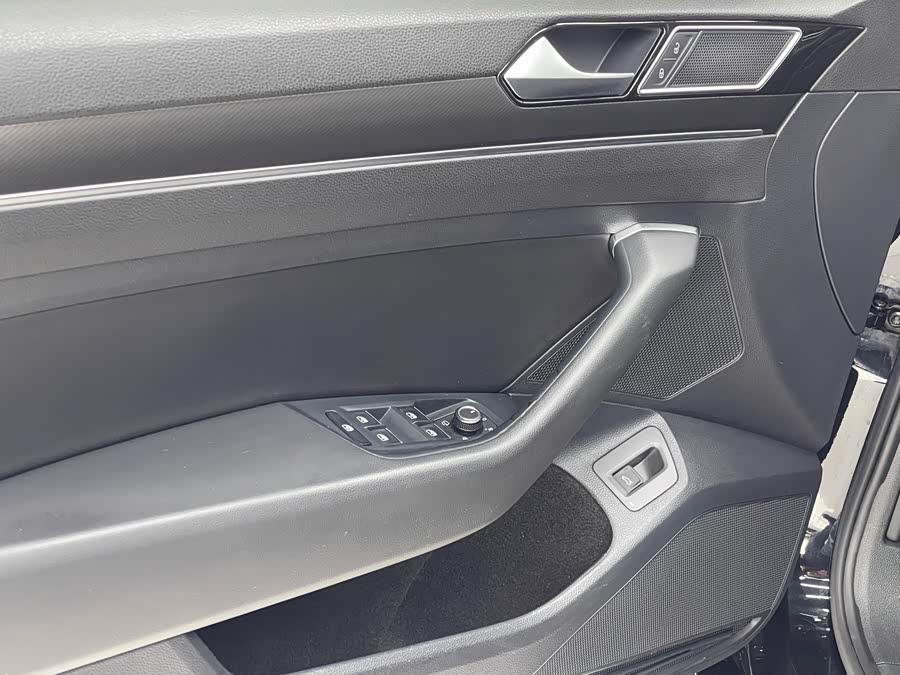 Volkswagen Magotan 2020 immagine di auto #17