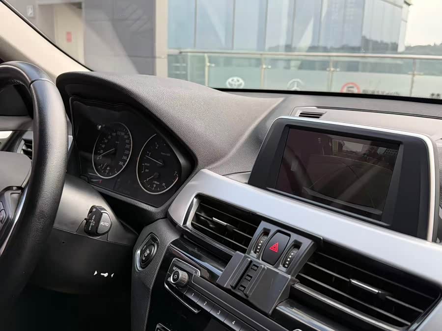 BMW X1 2018 car image #17