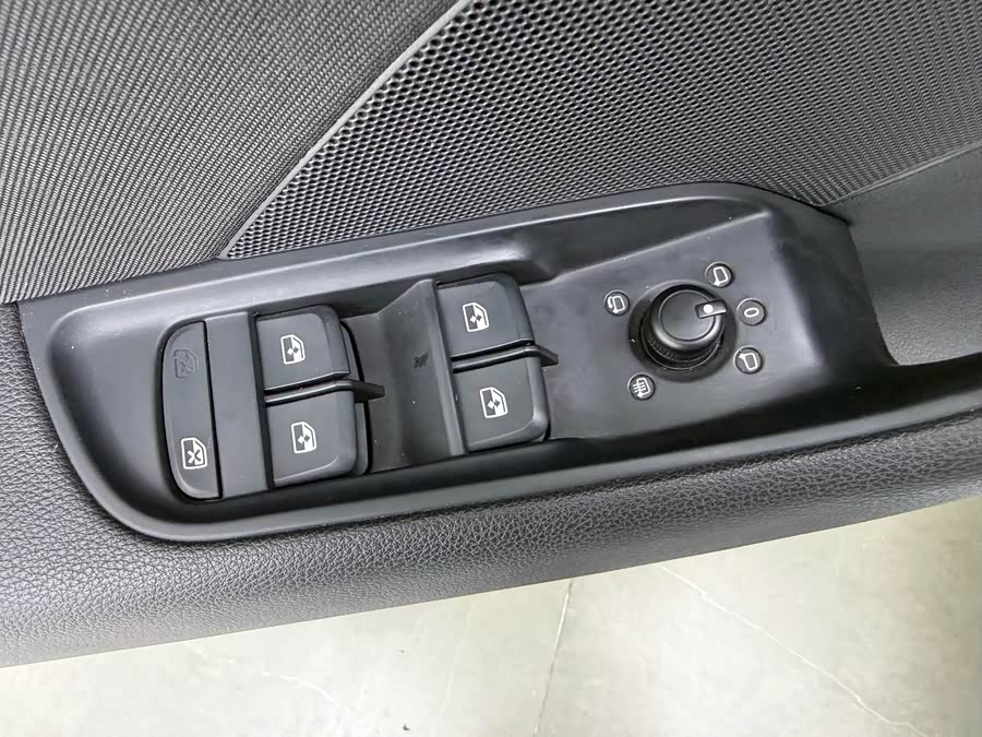 Audi A3 2020 car image #17