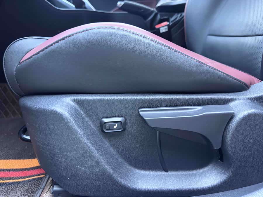 GEELY Coolray 2023 #17 GEELY Coolray 2023 car image #17
