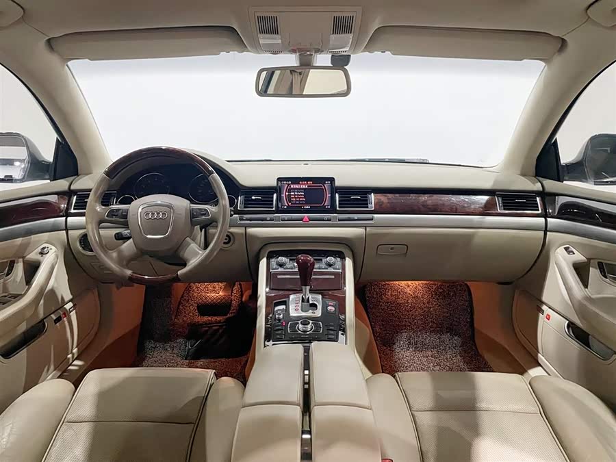 Audi A8 2010 imagem de carro #17