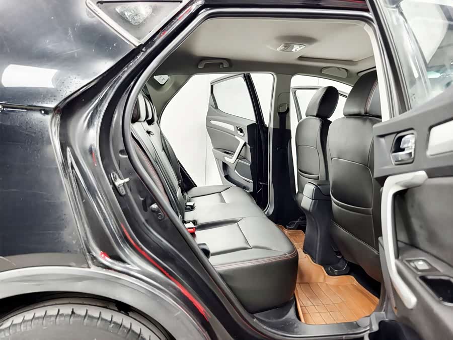 JAC 2015 imagem de carro #17