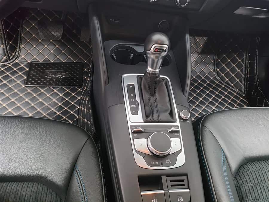 Audi A3 2020 car image #17