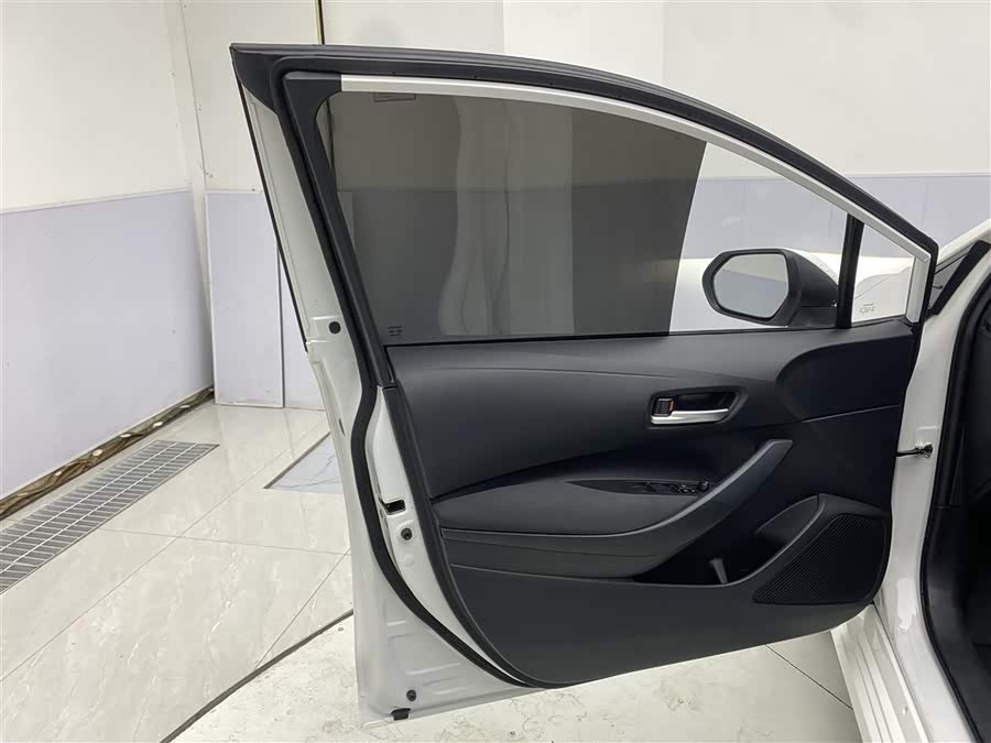 Corolla 2023 car image #17