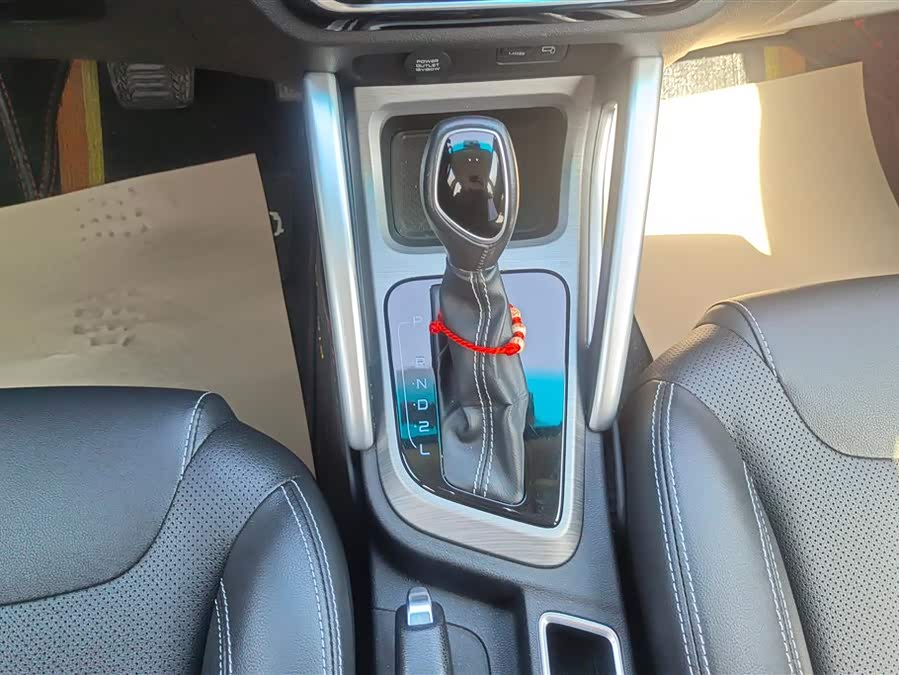 GEELY Vision X3 2018 изображение автомобиля #17