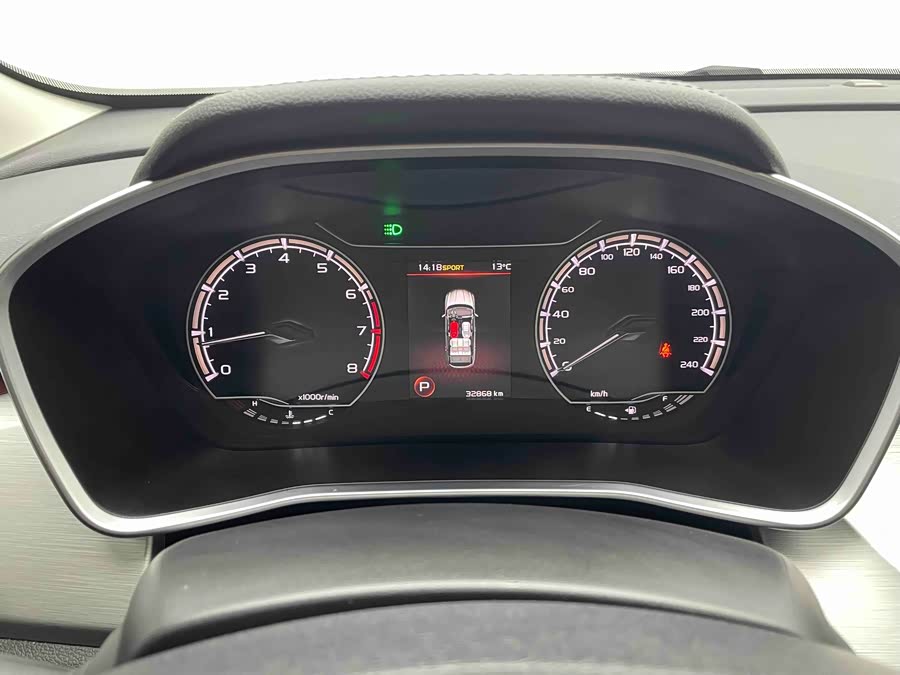 GEELY Coolray 2022 #17 GEELY Coolray 2022 car image #17