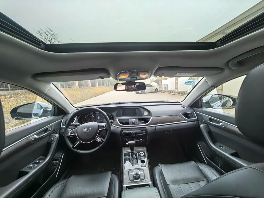 JAC 2019 car image #17