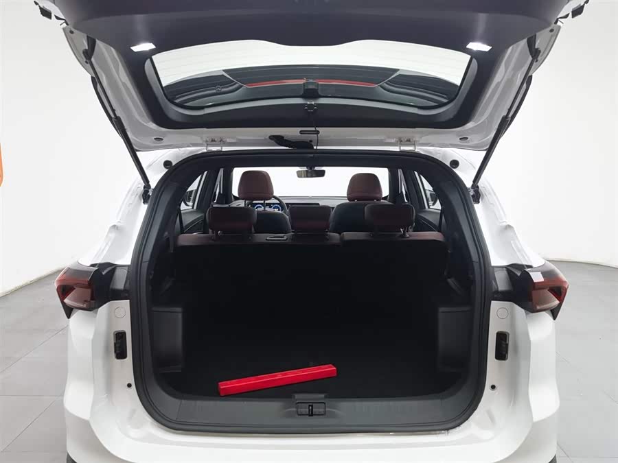 Jetour X70 PLUS 2025 car image #17