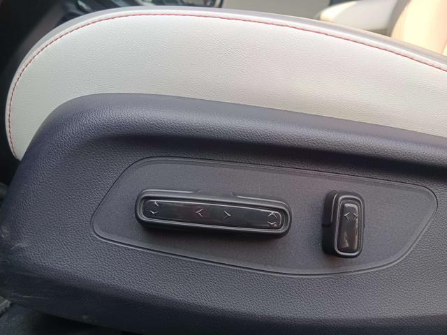 Honda e:NS2 2024 #17 Honda e:NS2 2024 car image #17