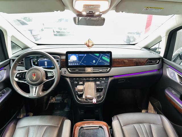 HongQi HQ9 PHEV 2024 immagine di auto #17