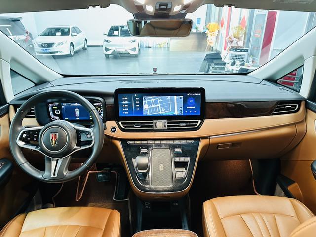 HongQi HQ9 2023 #17 HongQi HQ9 2023 car image #17