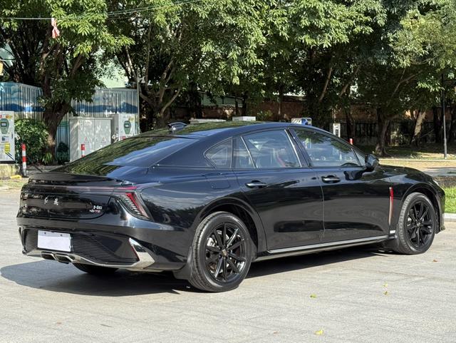 HongQi H6 2023 car image #17