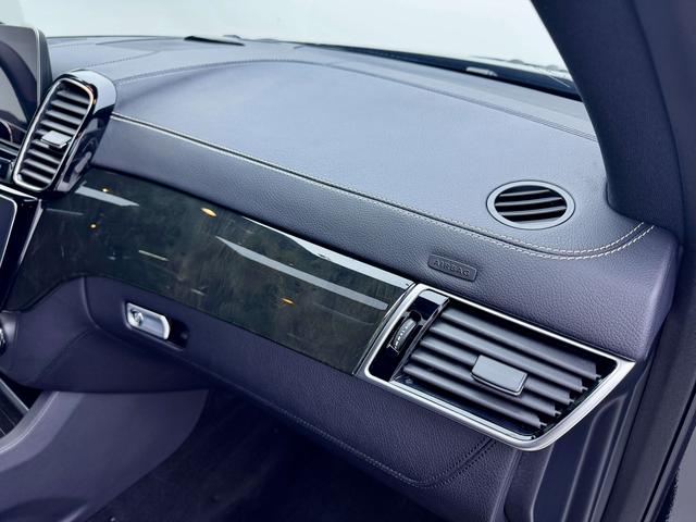 Mercedes-Benz GLS AMG 2019 car image #17