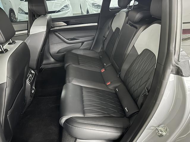 哪吒汽车 哪吒S猎装 2024 #17 哪吒汽车 哪吒S猎装 2024 汽车图片 #17