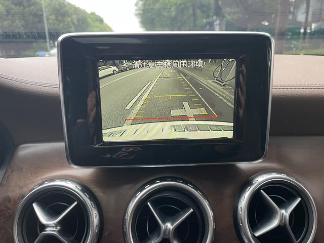 Mercedes-Benz GLA Class (Imported) 2015 car image #17