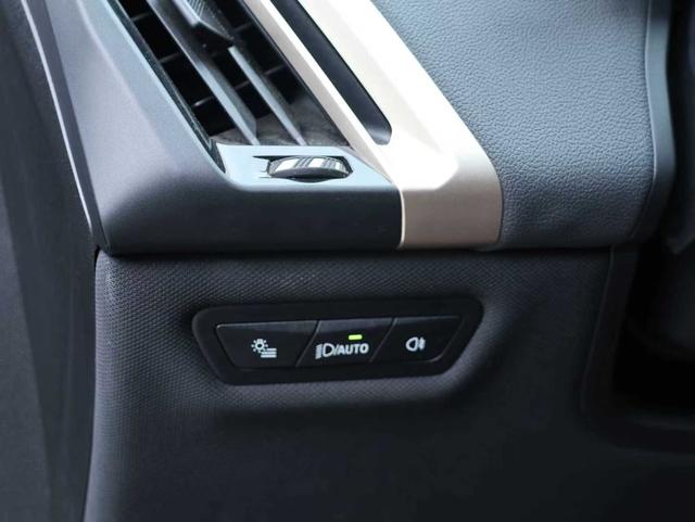 BMW iX 2023 #17 BMW iX 2023 car image #17