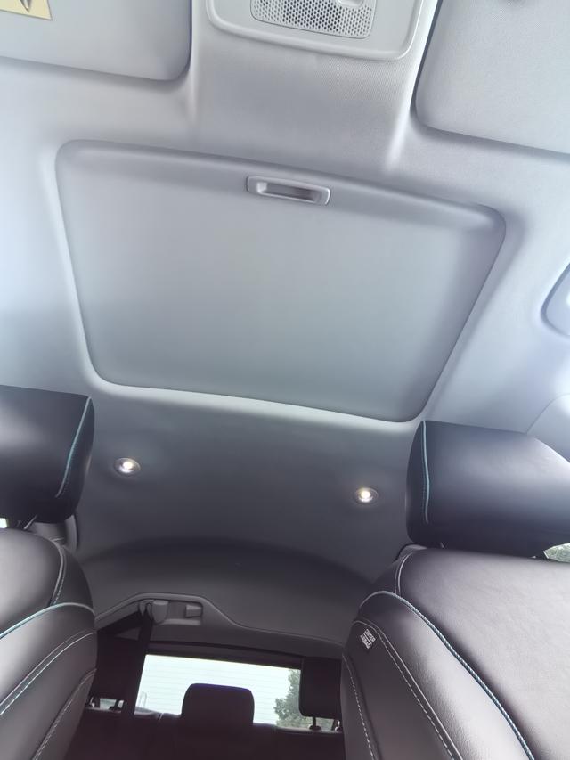 Honda e:NP2 2024 #17 Honda e:NP2 2024 car image #17