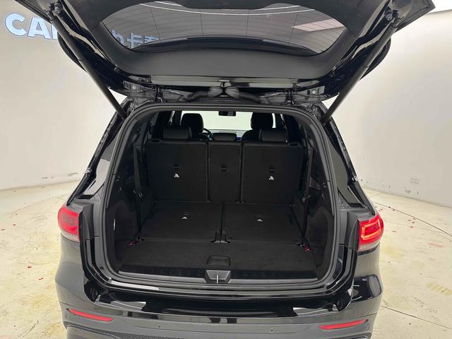 Mercedes-Benz GLB AMG 2023 immagine di auto #17