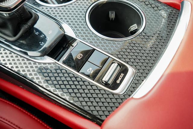 HongQi HS3 2023 immagine di auto #17