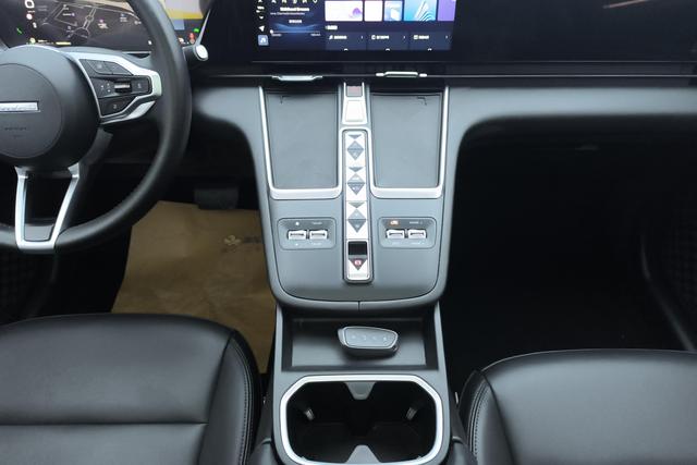 Haval Fierce Dragon MAX 2024 car image #17