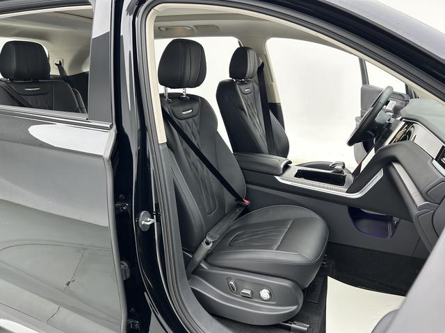 HongQi HS7 PHEV 2024 #17 HongQi HS7 PHEV 2024 car image #17