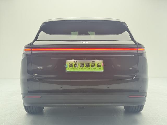 理想汽车 理想i6 2025 汽车图片 #17