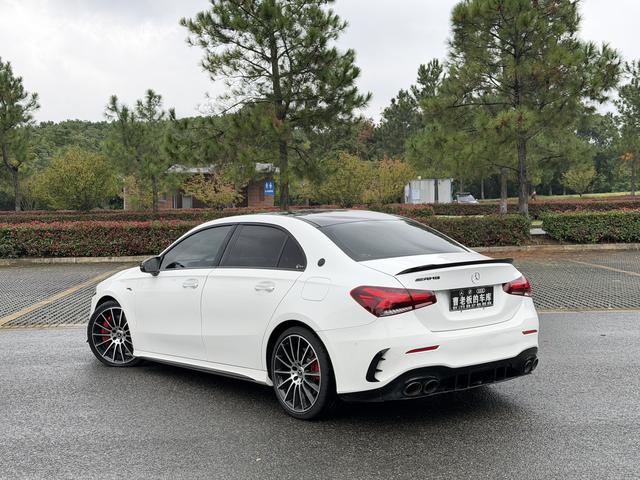 Mercedes-Benz A AMG 2020 image de voiture #17