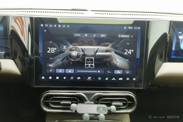 零跑汽车 零跑C01 2022 汽车图片 #17