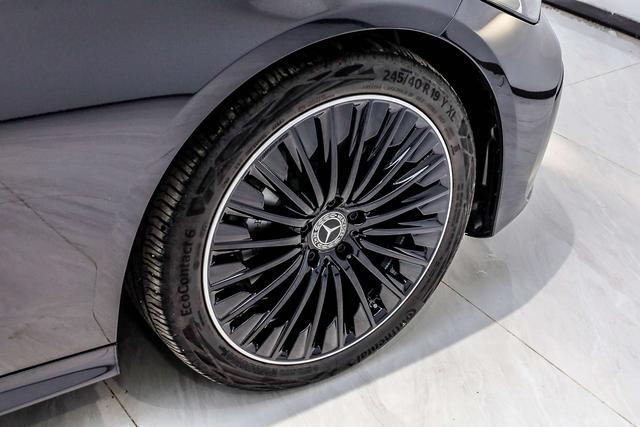 Mercedes-Benz CLE Class 2025 immagine di auto #17