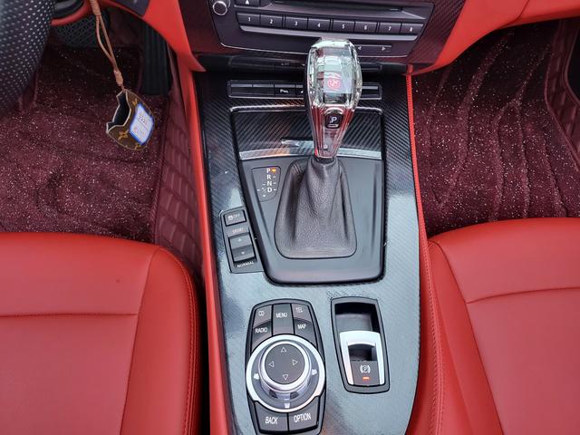 BMW Z4 2011 #17 BMW Z4 2011 car image #17