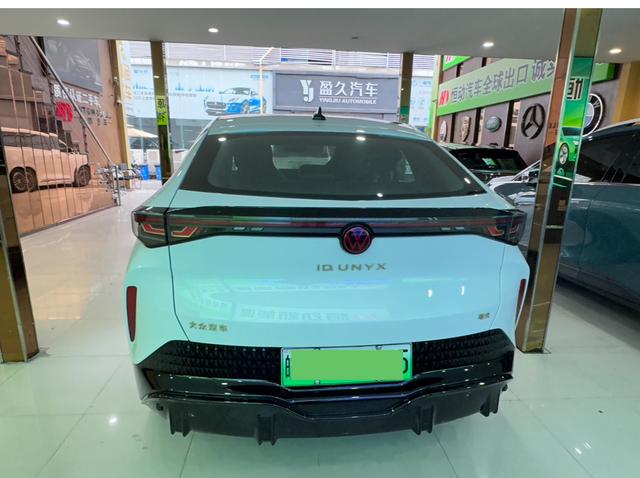 Volkswagen ID.UNYX 06 2024 image de voiture #17