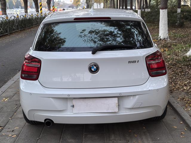BMW 1 Series (Imported) 2013 #17 BMW 1 Series (Imported) 2013 car image #17