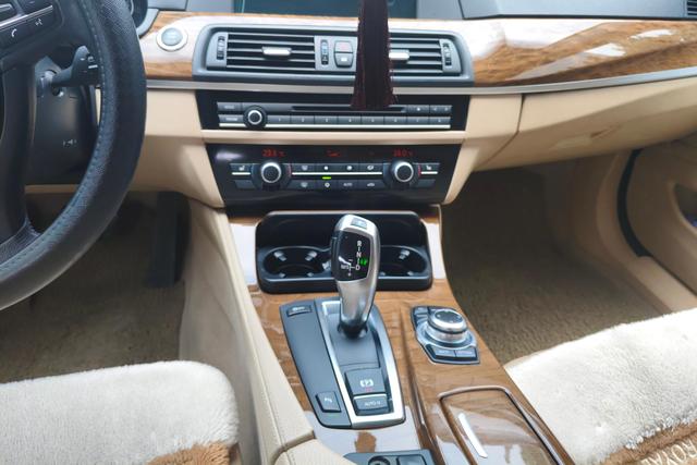 BMW 7 Series New Energy 2011 car image #17