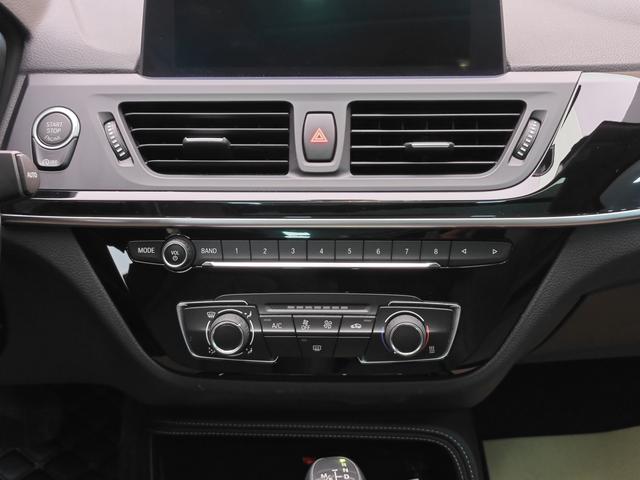 BMW i4 M50 2019 car image #17