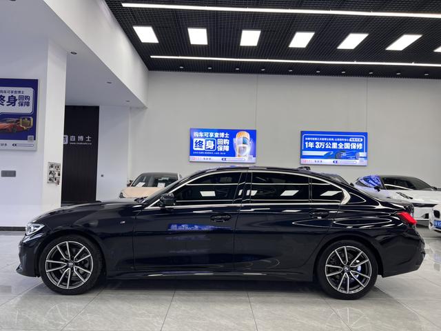 BMW M760Le 2021 immagine di auto #17