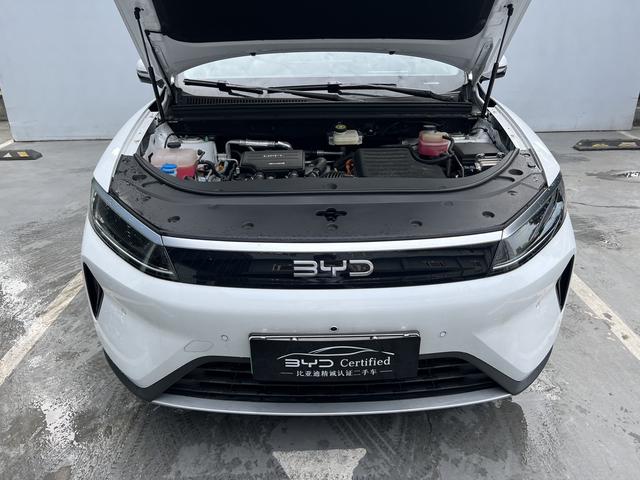 BYD Sea Lion 05 DM-i 2025 #17 BYD Sea Lion 05 DM-i 2025 car image #17