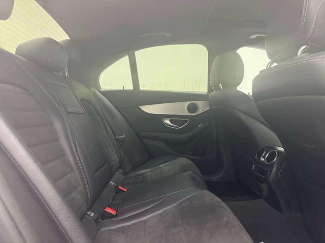 Mercedes-Benz R Class 2019 car image #17