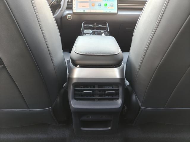 五菱汽车 五菱星光 2025 #17 五菱汽车 五菱星光 2025 汽车图片 #17