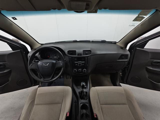 五菱汽车 五菱宏光 2015 #17 五菱汽车 五菱宏光 2015 汽车图片 #17