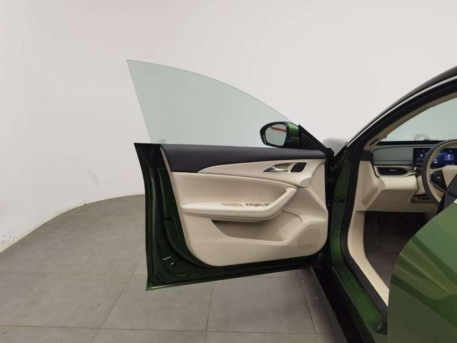 Forthing S7 2024 imagem de carro #17