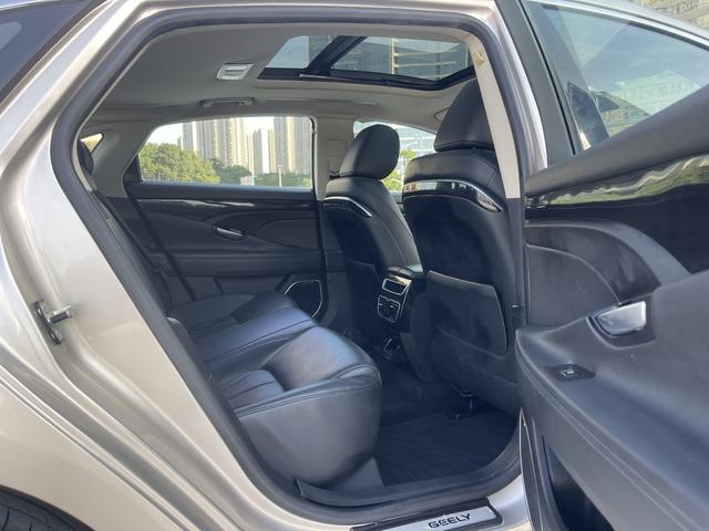 GEELY Ulion 2015 immagine di auto #17