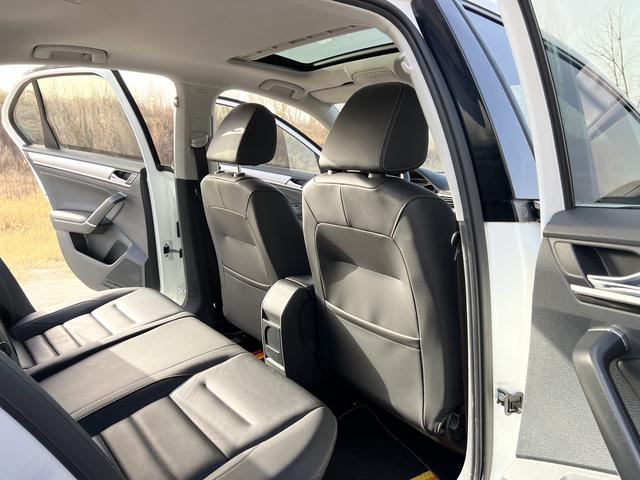 Volkswagen Bora 2017 imagen de coche #17