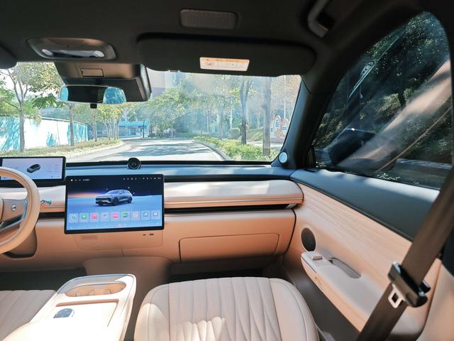 Exceed Stellar Era ET 2024 car image #17