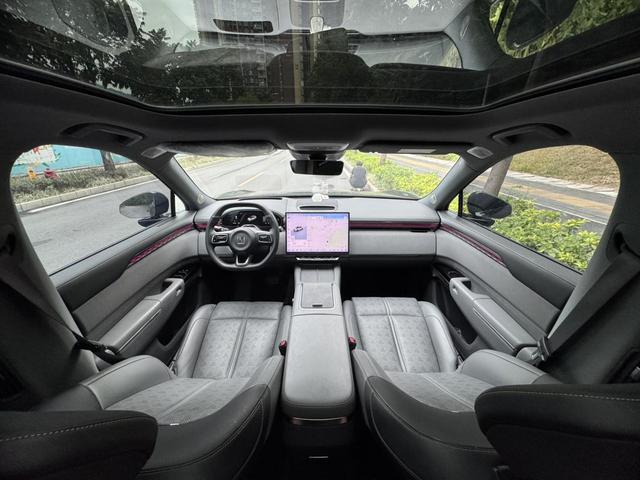 Zeekr 7X 2024 car image #17